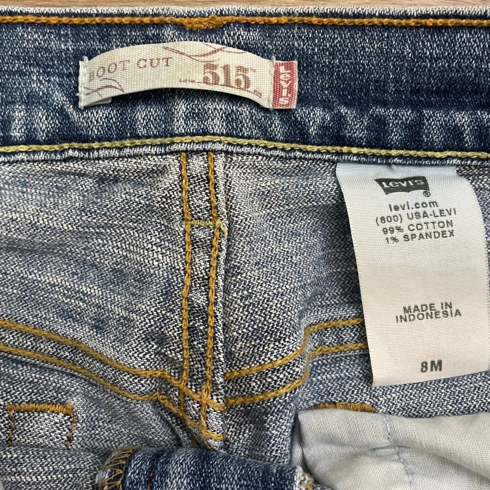 Women's Levi's 8M 515 Bootcut Jean Capris - Picture 6 of 11